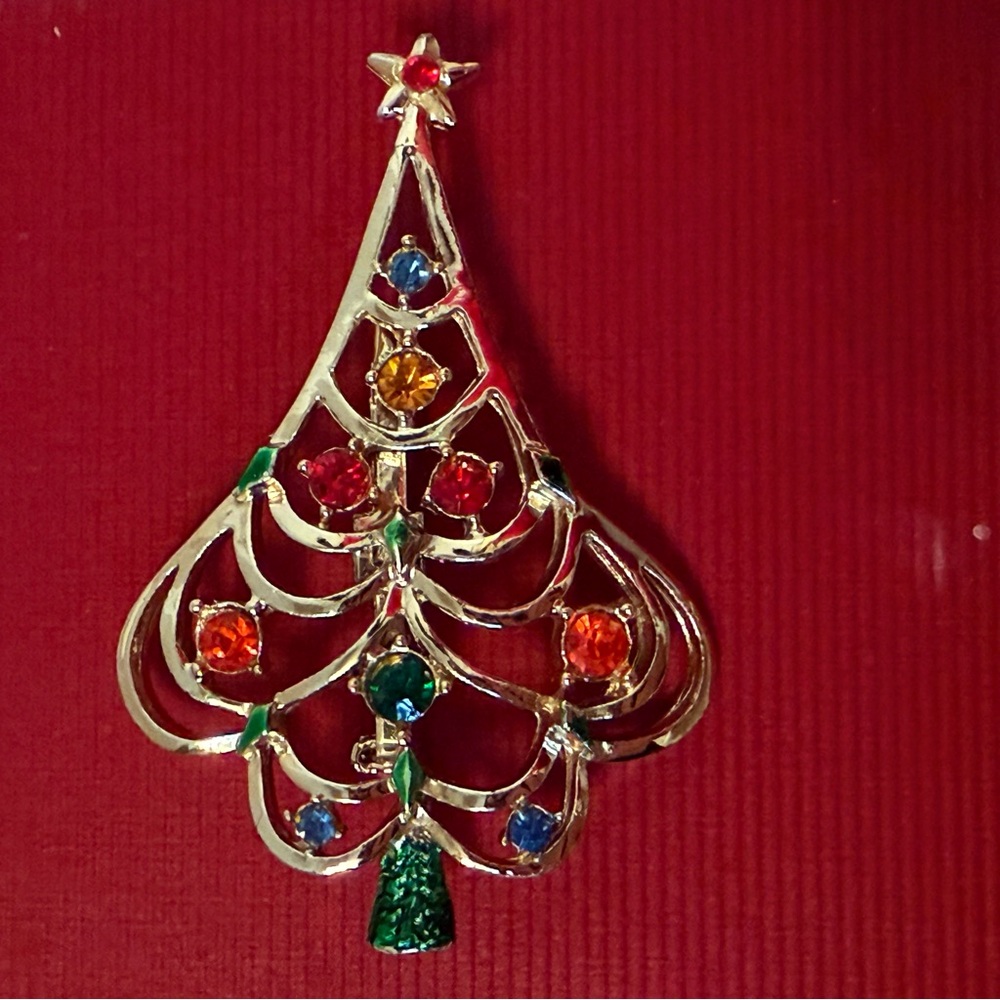 BEATRIX BROOCH PIN CHRISTMAS TREE VINTAGE SIGNED GOLD WITH RED BLUE RHINESTONES